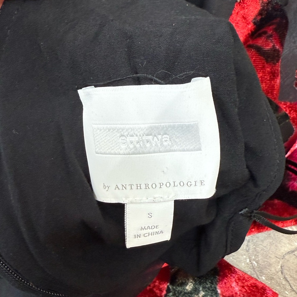 Anthropologie Ettwa Burnout Velvet Jumpsuit Black Red Floral Wide Leg small‎ - Picture 12 of 13